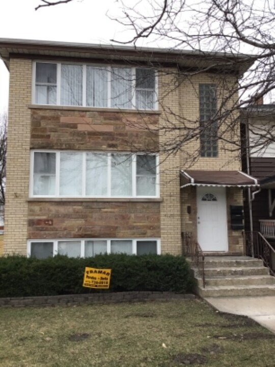 4129 N Cicero Ave in Chicago, IL - Building Photo