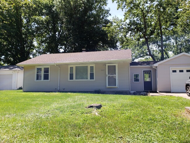 property at 1607 Cornell Dr