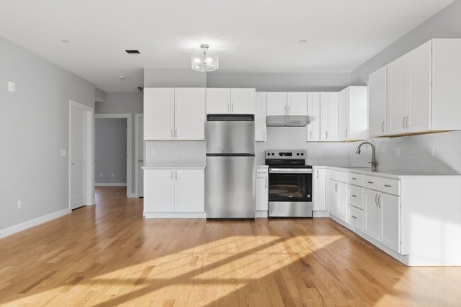 property at 19 Simon St