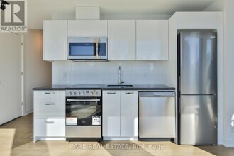 284 King St E in Toronto, ON - Building Photo - Building Photo