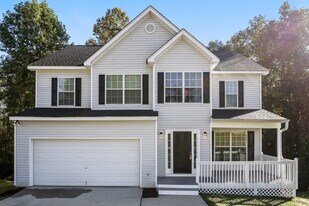 557 Michael Cir in Monroe, GA - Building Photo