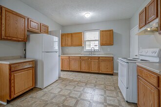 1915 Woodlawn Ave in Middletown, OH - Building Photo - Building Photo