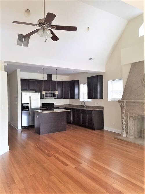 4637 N Dover St-Unit -3s in Chicago, IL - Building Photo - Building Photo