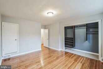 3434 Ainslie St in Philadelphia, PA - Building Photo - Building Photo