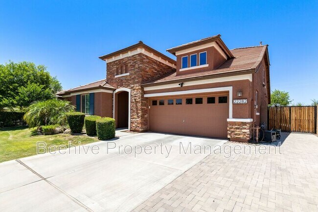 22282 E Pickett Ct in Queen Creek, AZ - Building Photo - Building Photo