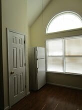 1034 Scotland Rd in Dublin, GA - Foto de edificio - Building Photo