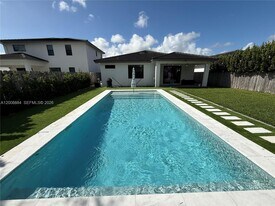 2945 SE 3rd St in Homestead, FL - Building Photo