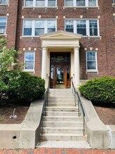 333 Harvard St, Unit 4A in Cambridge, MA - Building Photo - Building Photo