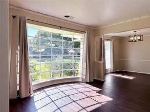 4737 Thunder Rd in Dallas, TX - Building Photo - Building Photo