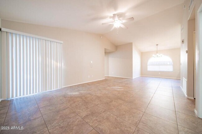 8909 W Davis Rd in Peoria, AZ - Building Photo - Building Photo