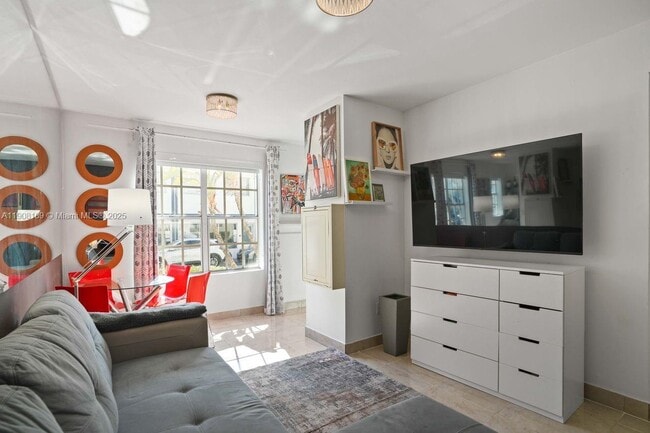 property at 605 Euclid Ave