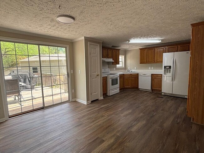 1327 Baity Bend Rd in Greensboro, NC - Building Photo - Building Photo