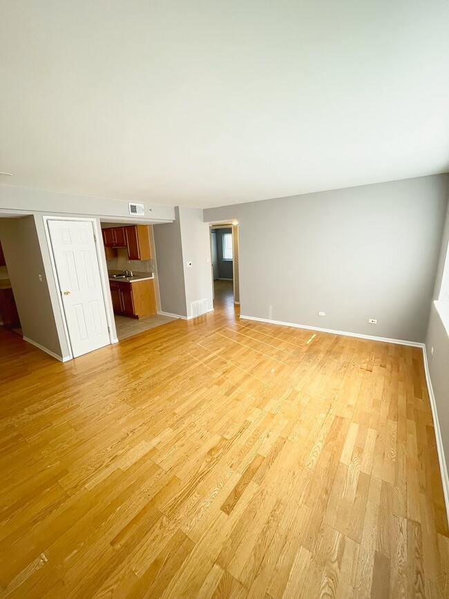 10425 Natoma Ave in Chicago Ridge, IL - Building Photo - Building Photo