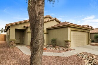 13722 W Peck Dr in Litchfield Park, AZ - Building Photo - Building Photo