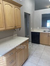 223 Arbor Cir in Sanford, FL - Foto de edificio - Building Photo