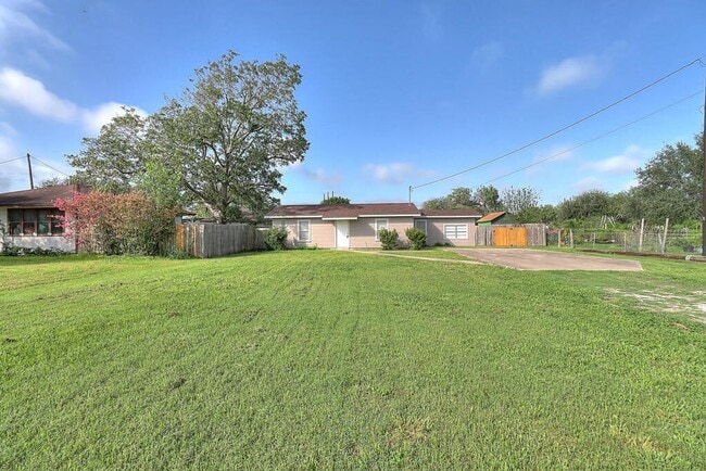 property at 10921 Shady Ln