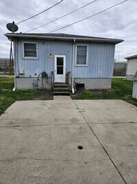 1231 Logan St photo'