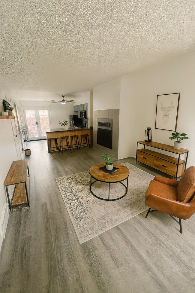 4403 E Pikes Peak Ave in Colorado Springs, CO - Building Photo - Building Photo