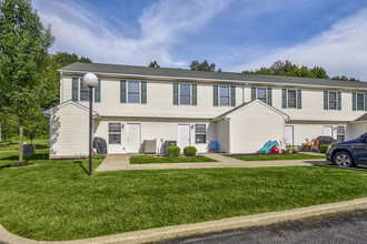 Canterbury Place in Elkins, WV - Building Photo - Building Photo