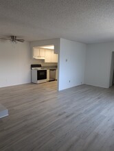 2960 W 235th St, Unit 9 in Torrance, CA - Building Photo - Building Photo