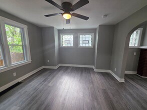 3024 Vancroft St in Pittsburgh, PA - Building Photo - Building Photo