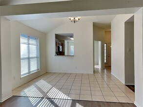 2803 Seastrand Ln in Dickinson, TX - Building Photo - Building Photo