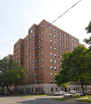 6920 S Crandon Ave Apartments