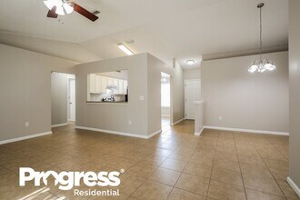 1615 Twin Oak Ln in Middleburg, FL - Building Photo - Building Photo