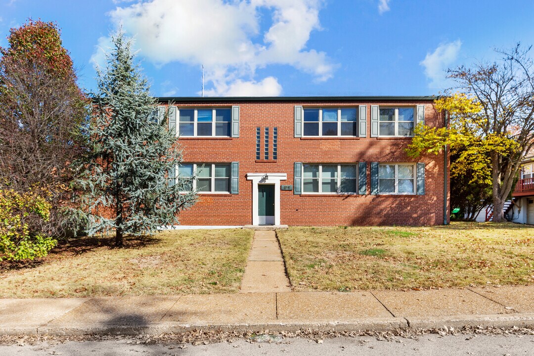 814 Francis Pl in St. Louis, MO - Building Photo