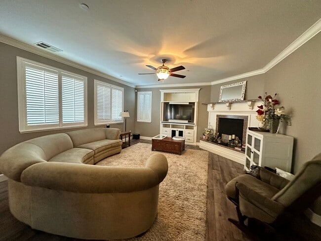 property at 33590 Mallard St