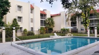 632 NW 13th St in Boca Raton, FL - Building Photo