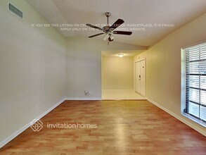 8475 NW 2nd Manor in Coral Springs, FL - Foto de edificio - Building Photo