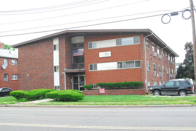 Melrose Court in Elizabeth, NJ - Building Photo - Building Photo