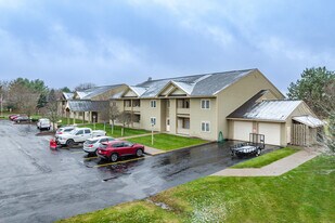Old Erie Place in Jordan, NY - Building Photo