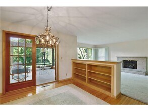 5233 Danens Dr in Edina, MN - Building Photo - Building Photo