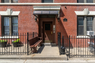 73 Hausman St in Brooklyn, NY - Building Photo - Building Photo