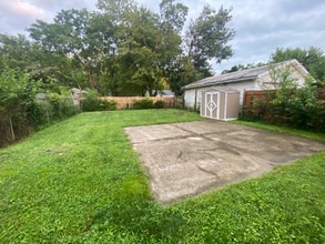 4603 Picadilly Ave in Louisville, KY - Building Photo - Building Photo