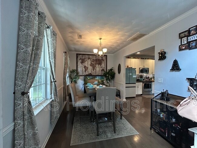 912 Hullview Ave in Norfolk, VA - Building Photo - Building Photo