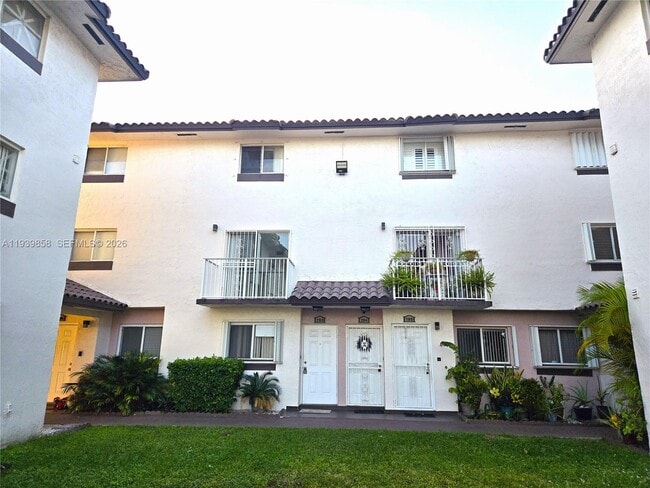 property at 1100 SW 104th Ct