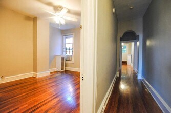 3133 N Calvert St in Baltimore, MD - Building Photo - Building Photo