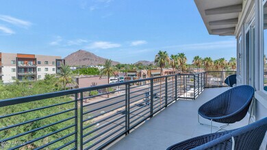 3801 N Goldwater Blvd in Scottsdale, AZ - Building Photo - Building Photo