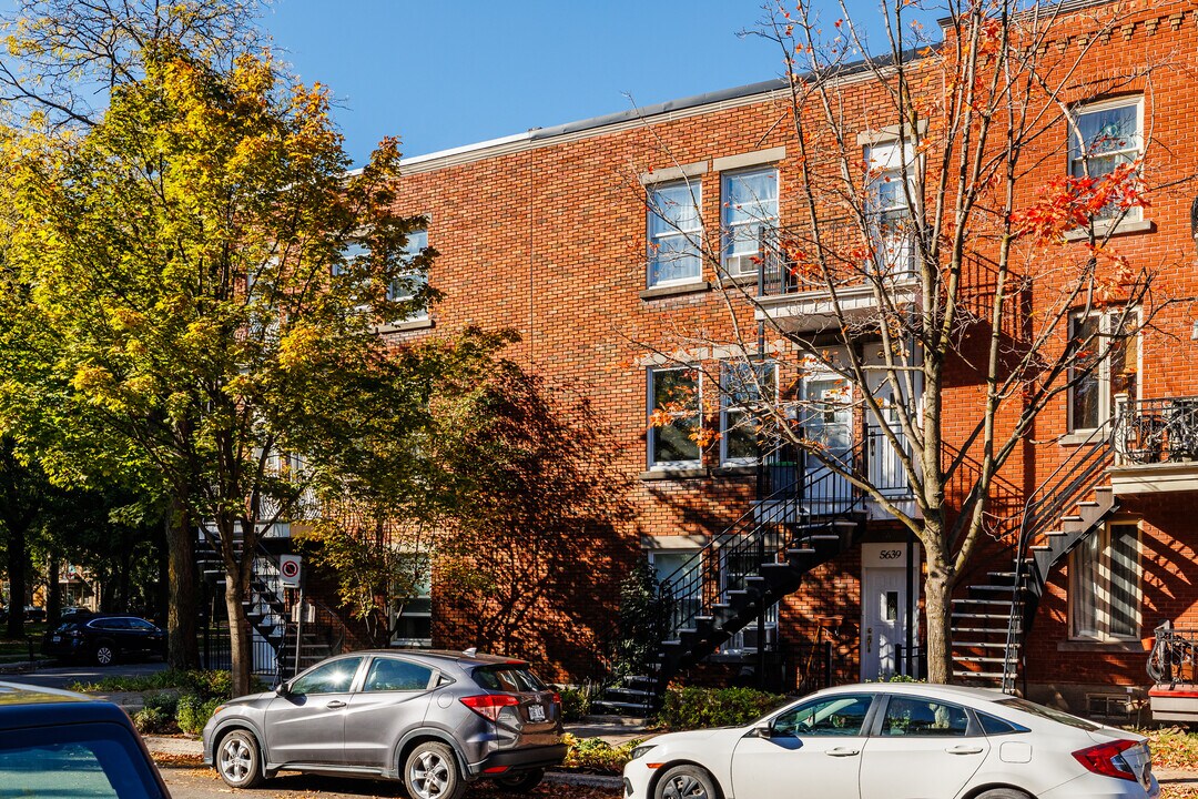 5643 Angers Rue in Montréal, QC - Building Photo