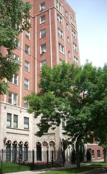 Winthrop Terrace in Chicago, IL - Foto de edificio