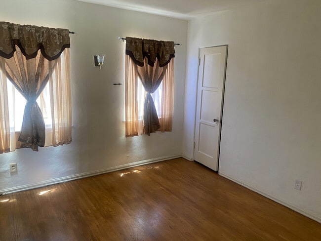 1230 Browning Blvd, Unit .5 in Los Angeles, CA - Building Photo - Building Photo