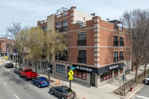 2207 N Western Ave in Chicago, IL - Building Photo