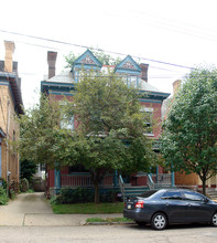 303 S Fairmount St in Pittsburgh, PA - Building Photo - Building Photo