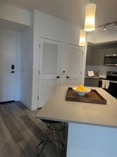86 NE 6th Ave, Unit A2 in Hialeah, FL - Building Photo - Building Photo