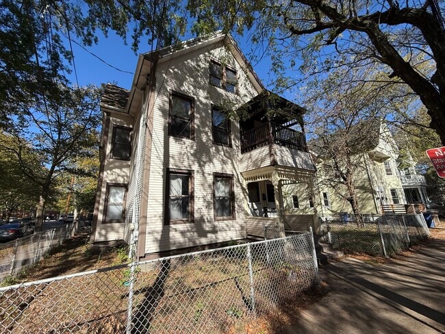property at 113 Ivy St
