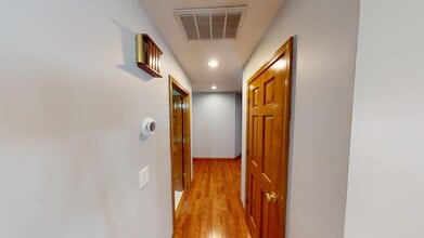 3209 Sequoia Dr in Springfield, IL - Building Photo - Building Photo