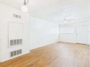 1108 Welsh Ave in College Station, TX - Building Photo - Building Photo